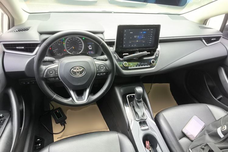 Used Toyota Corolla 2021 1.2T S-CVT Elite Edition Center Console