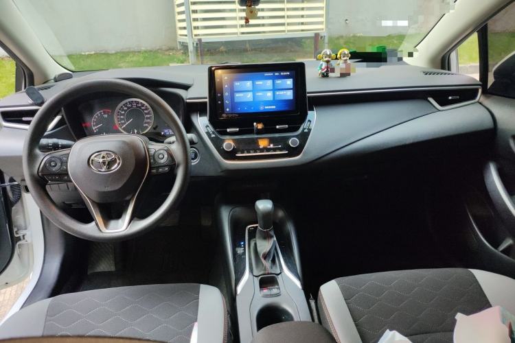 Used Toyota Corolla 2021 1.2T S-CVT Elite PLUS Edition Center Console