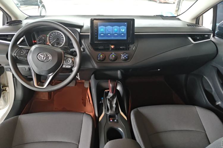 Used Toyota Corolla 2021 1.2T S-CVT Pioneer Edition Center Console