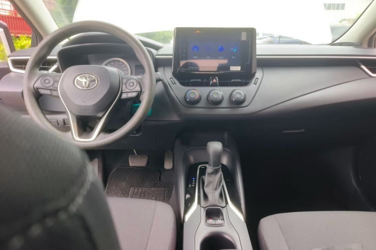 Used Toyota Corolla 2021 TNGA 1.5L CVT Pioneer Edition Center Console