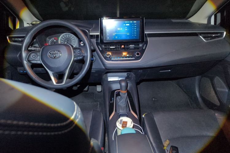 Used Toyota Corolla 2021 1.2T S-CVT Luxury Edition Center Console