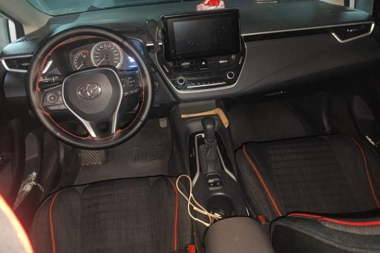 Used Toyota Corolla 2021 1.2T S-CVT Elite Edition Center Console