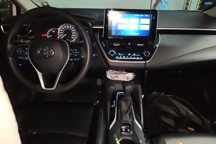 Used Toyota Corolla 2021 1.2T S-CVT Elite Edition Center Console