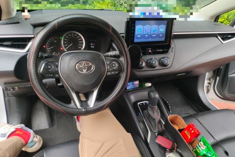 Used Toyota Corolla 2021 1.2T S-CVT Pioneer PLUS Edition Center Console
