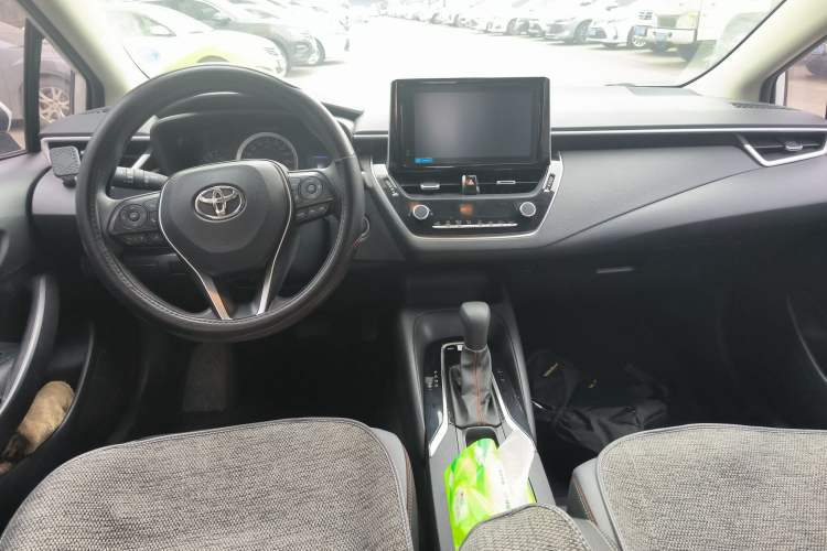 Used Toyota Corolla 2021 1.2T S-CVT Elite Edition Center Console