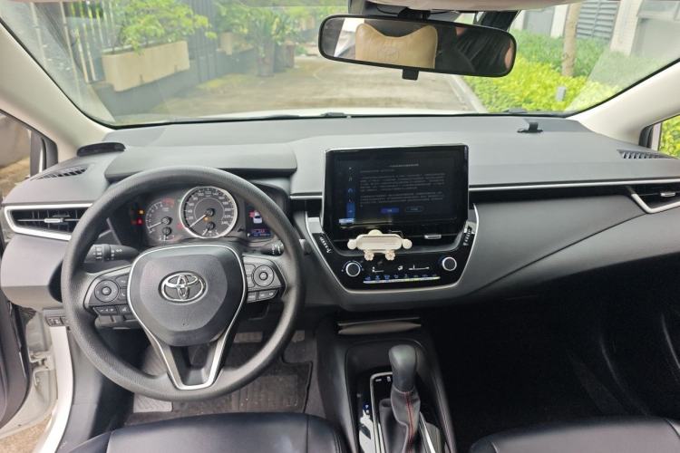 Used Toyota Corolla 2021 1.2T S-CVT Elite PLUS Edition Center Console
