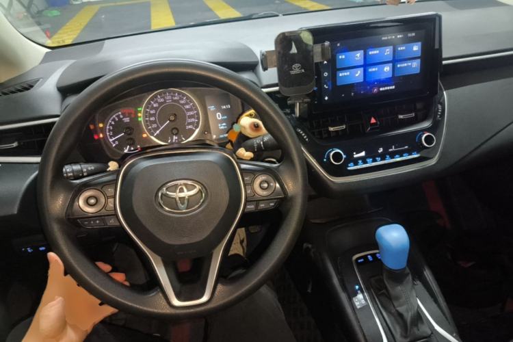 Used Toyota Corolla 2021 1.2T S-CVT Elite Edition Center Console
