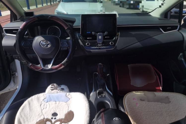 Used Toyota Corolla 2021 TNGA 1.5L CVT Elite Edition Center Console