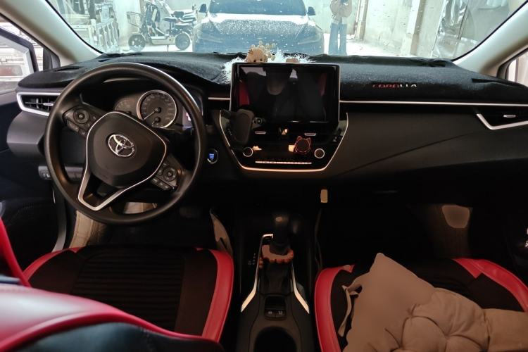 Used Toyota Corolla 2021 TNGA 1.5L CVT Elite Edition Center Console