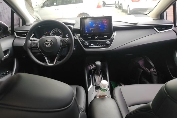 Used Toyota Corolla 2021 1.2T S-CVT Elite PLUS Edition Center Console