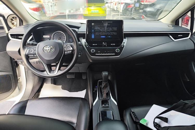 Used Toyota Corolla 2021 1.2T S-CVT Elite PLUS Edition Center Console
