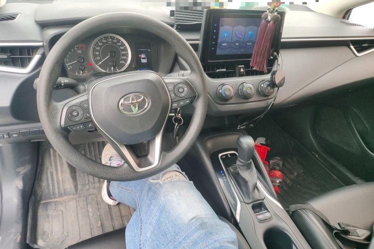 Used Toyota Corolla 2021 TNGA 1.5L CVT Pioneer Edition Center Console