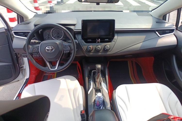 Used Toyota Corolla 2021 1.2T S-CVT Pioneer PLUS Edition Center Console