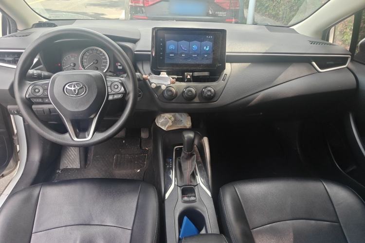 Used Toyota Corolla 2021 1.2T S-CVT Pioneer PLUS Edition Center Console