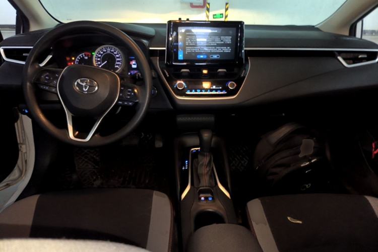 Used Toyota Corolla 2021 1.2T S-CVT Elite PLUS Edition Center Console