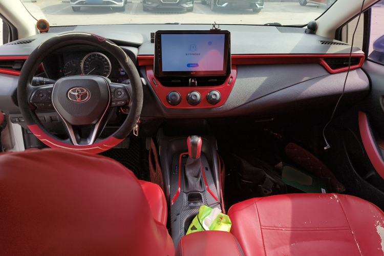 Used Toyota Corolla 2021 1.2T S-CVT Pioneer Edition Center Console