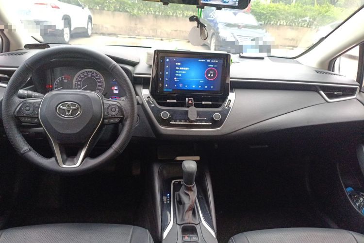 Used Toyota Corolla 2021 1.2T S-CVT Elite Edition Center Console