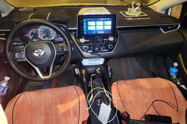 Used Toyota Corolla 2021 1.2T S-CVT Elite Edition Center Console