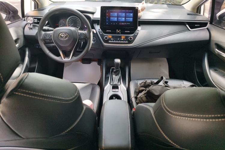 Used Toyota Corolla 2021 1.2T S-CVT Luxury Edition Center Console