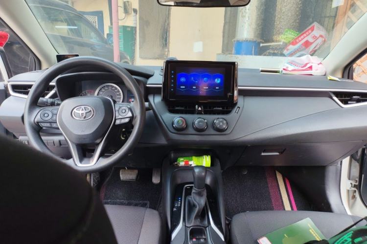 Used Toyota Corolla 2021 TNGA 1.5L CVT Pioneer Edition Center Console