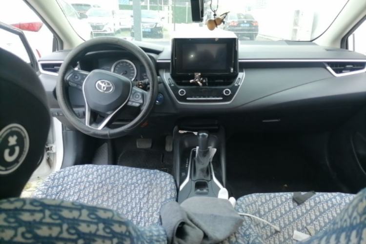 Used Toyota Corolla 2021 Dual-Engine 1.8L E-CVT Pioneer Edition Center Console