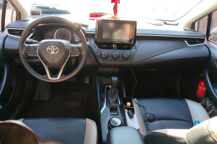 Used Toyota Corolla 2021 TNGA 1.5L CVT Pioneer Edition Center Console