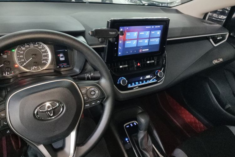 Used Toyota Corolla 2021 1.2T S-CVT Elite PLUS Edition Center Console