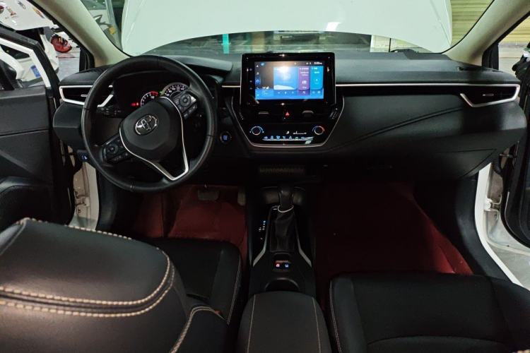Used Toyota Corolla 2021 1.2T S-CVT Luxury Edition Center Console