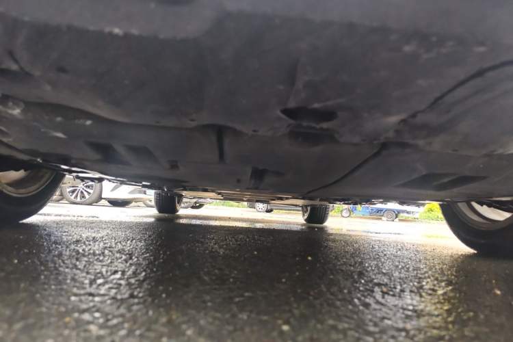 Used Toyota Corolla 2021 Dual-Motor 1.8L E-CVT Elite Edition Chassis Front