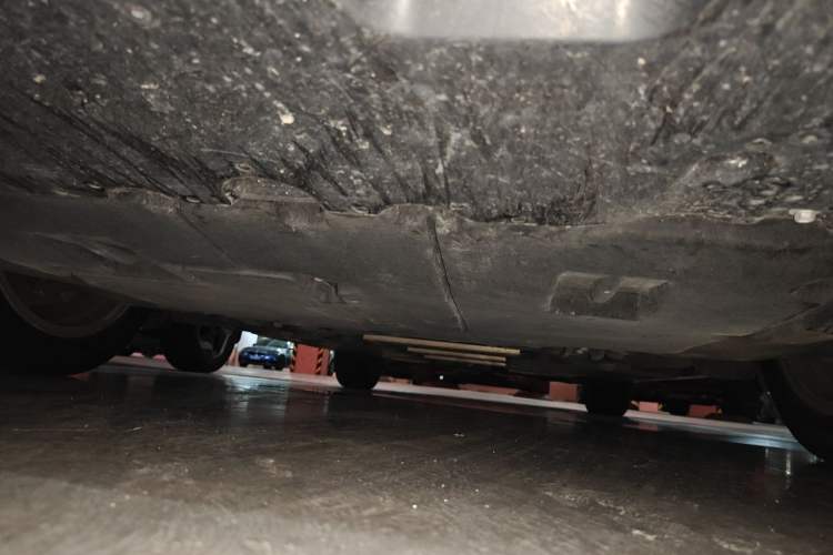 Used Toyota Corolla 2021 Dual-Motor 1.8L E-CVT Elite Edition Chassis Front