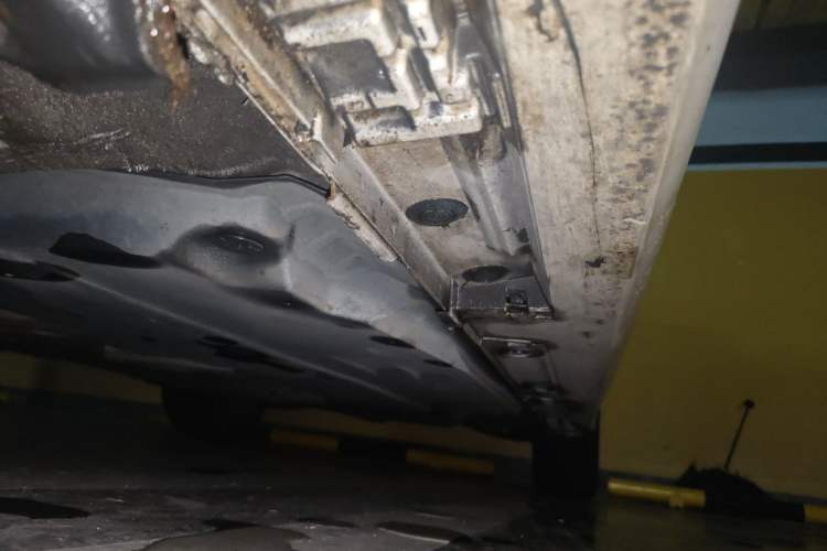 Used Toyota Corolla 2021 Dual-Motor 1.8L E-CVT Elite Edition Chassis Front Left