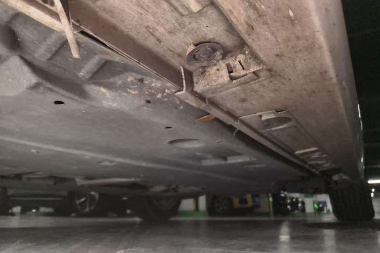Used Toyota Corolla 2021 Dual-Motor 1.8L E-CVT Elite Edition Chassis Front Left