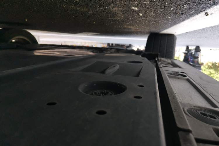 Used Toyota Corolla 2021 Dual-Motor 1.8L E-CVT Elite Edition Chassis Front Left