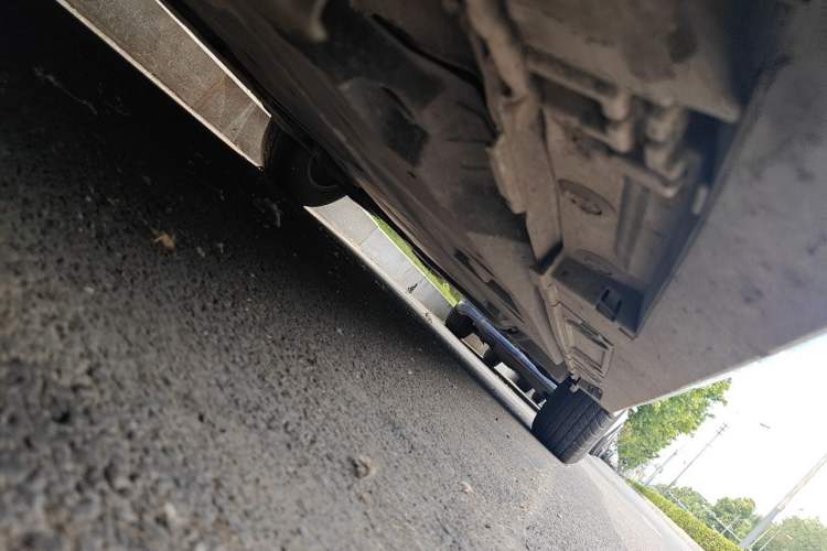 Used Toyota Corolla 2021 Dual-Engine 1.8L E-CVT Pioneer Edition Chassis Front Left