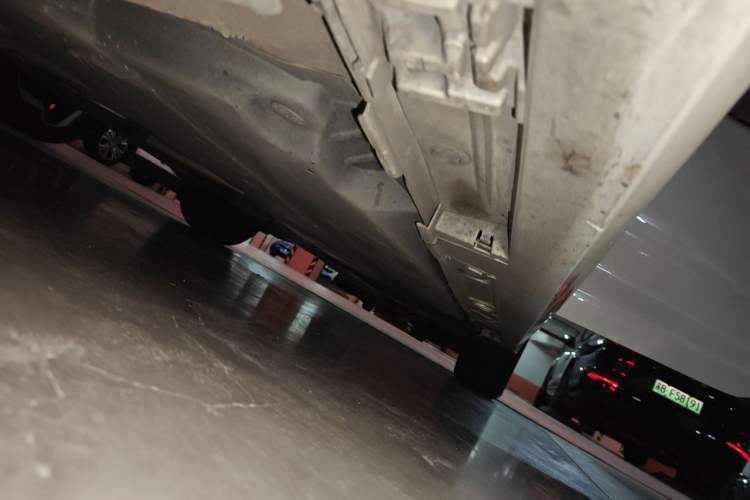 Used Toyota Corolla 2021 Dual-Motor 1.8L E-CVT Elite Edition Chassis Front Left