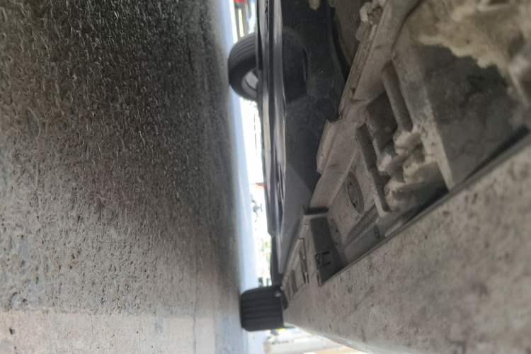Used Toyota Corolla 2021 Dual-Motor 1.8L E-CVT Elite Edition Chassis Front Left