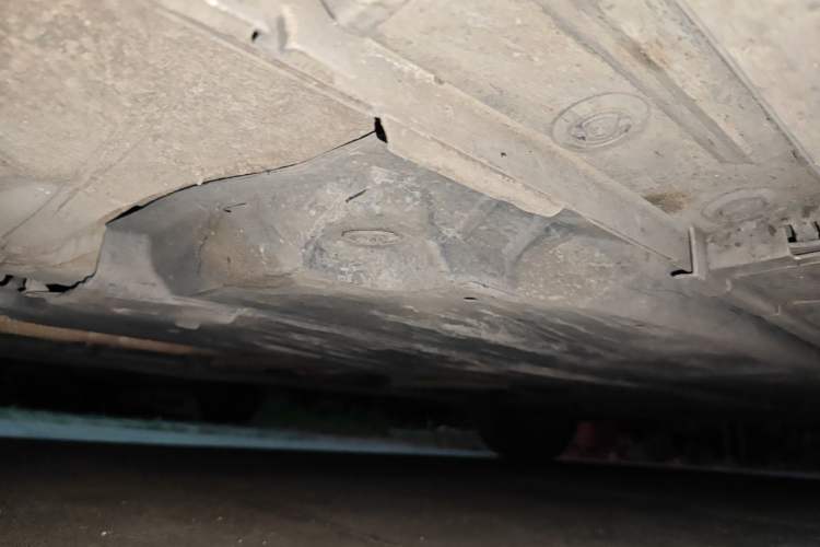 Used Toyota Corolla 2021 Dual-Motor 1.8L E-CVT Elite Edition Chassis Front Left