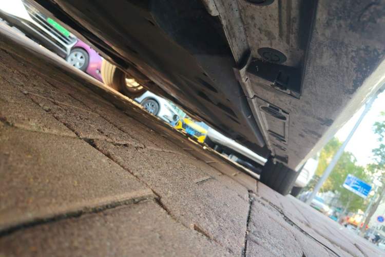 Used Toyota Corolla 2021 Dual-Motor 1.8L E-CVT Elite Edition Chassis Front Left