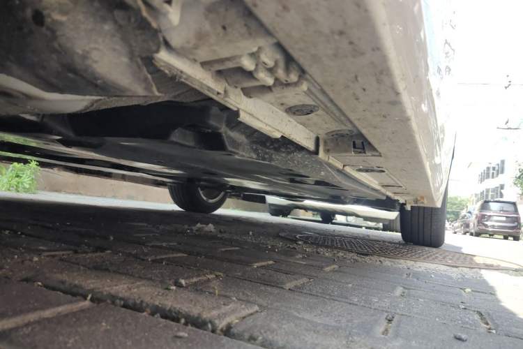 Used Toyota Corolla 2021 Dual-Motor 1.8L E-CVT Elite Edition Chassis Front Left