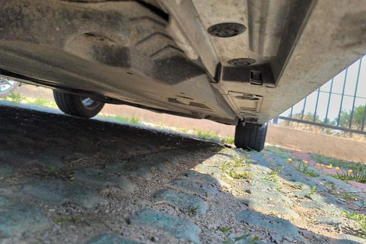 Used Toyota Corolla 2021 Dual-Motor 1.8L E-CVT Elite Edition Chassis Front Left