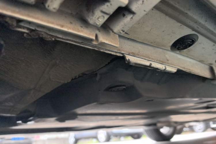 Used Toyota Corolla 2021 Dual-Motor 1.8L E-CVT Elite Edition Chassis Front Left