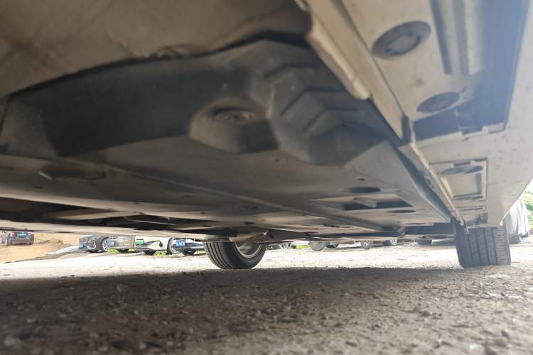 Used Toyota Corolla 2021 Dual-Motor 1.8L E-CVT Elite Edition Chassis Front Left
