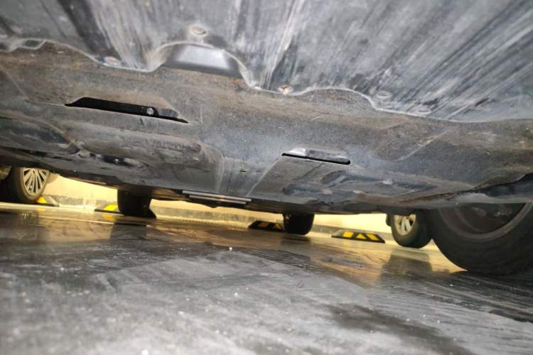 Used Toyota Corolla 2021 Dual-Motor 1.8L E-CVT Elite Edition Chassis Front