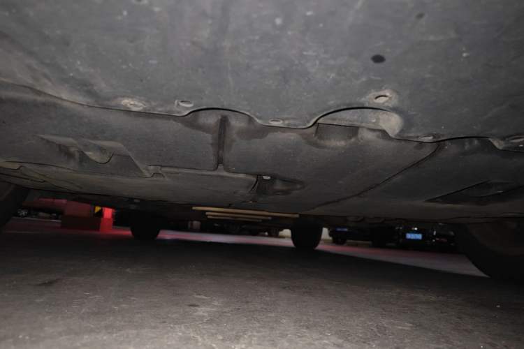 Used Toyota Corolla 2021 Dual-Motor 1.8L E-CVT Elite Edition Chassis Front