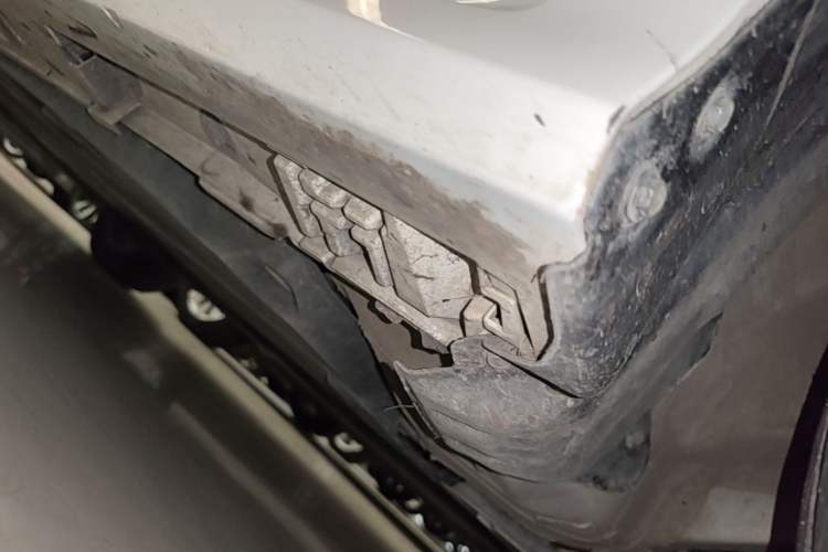 Used Toyota Corolla 2021 Dual-Engine 1.8L E-CVT Pioneer Edition Chassis Front Right