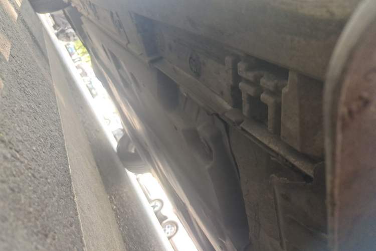 Used Toyota Corolla 2021 Dual-Motor 1.8L E-CVT Elite Edition Chassis Front Right