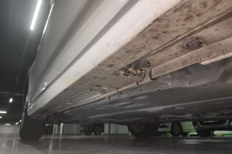 Used Toyota Corolla 2021 Dual-Motor 1.8L E-CVT Elite Edition Chassis Front Right