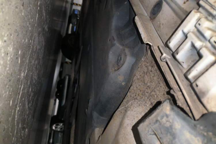 Used Toyota Corolla 2021 Dual-Motor 1.8L E-CVT Elite Edition Chassis Front Right
