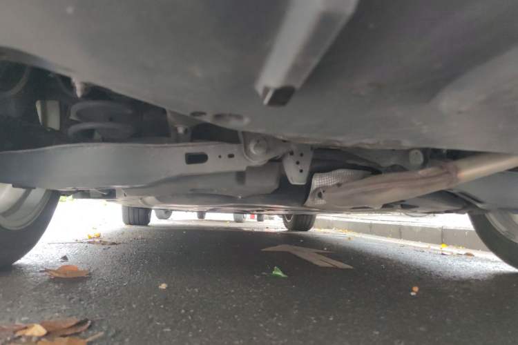 Used Toyota Corolla 2021 Dual-Motor 1.8L E-CVT Elite Edition Chassis Front Right