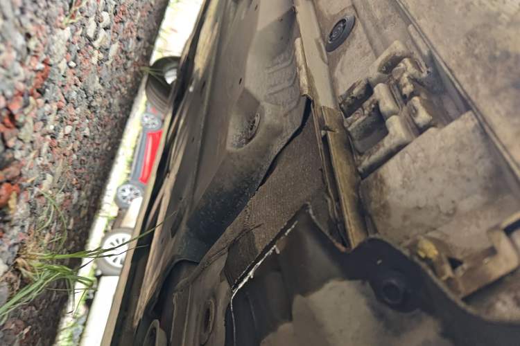 Used Toyota Corolla 2021 Dual-Motor 1.8L E-CVT Elite Edition Chassis Front Right